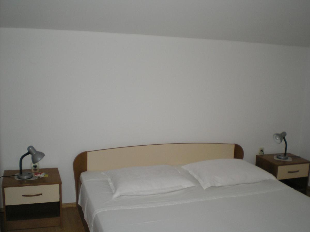 Apartmani Danica 比奥格勒·纳·莫鲁 外观 照片